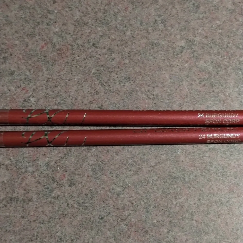 Px Look Cosmetics 2 Lip Liner Pencils Burgundy - Picture 1 of 1